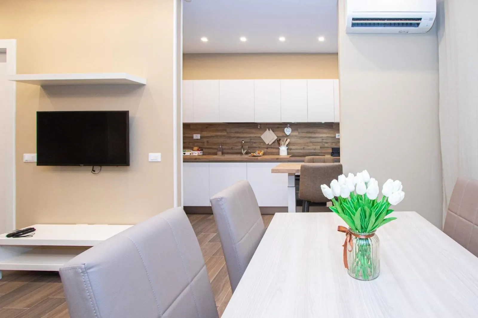 Roma Olimpia Luxury Home Monteverde Apartment